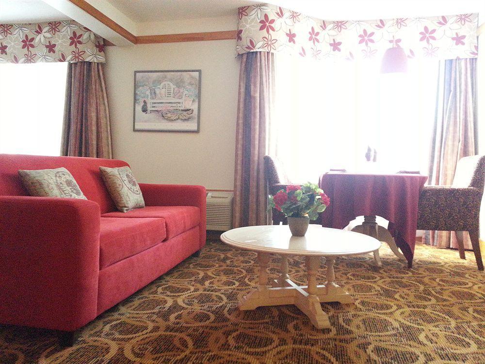 Granite Town Hotel Saint George Ngoại thất bức ảnh